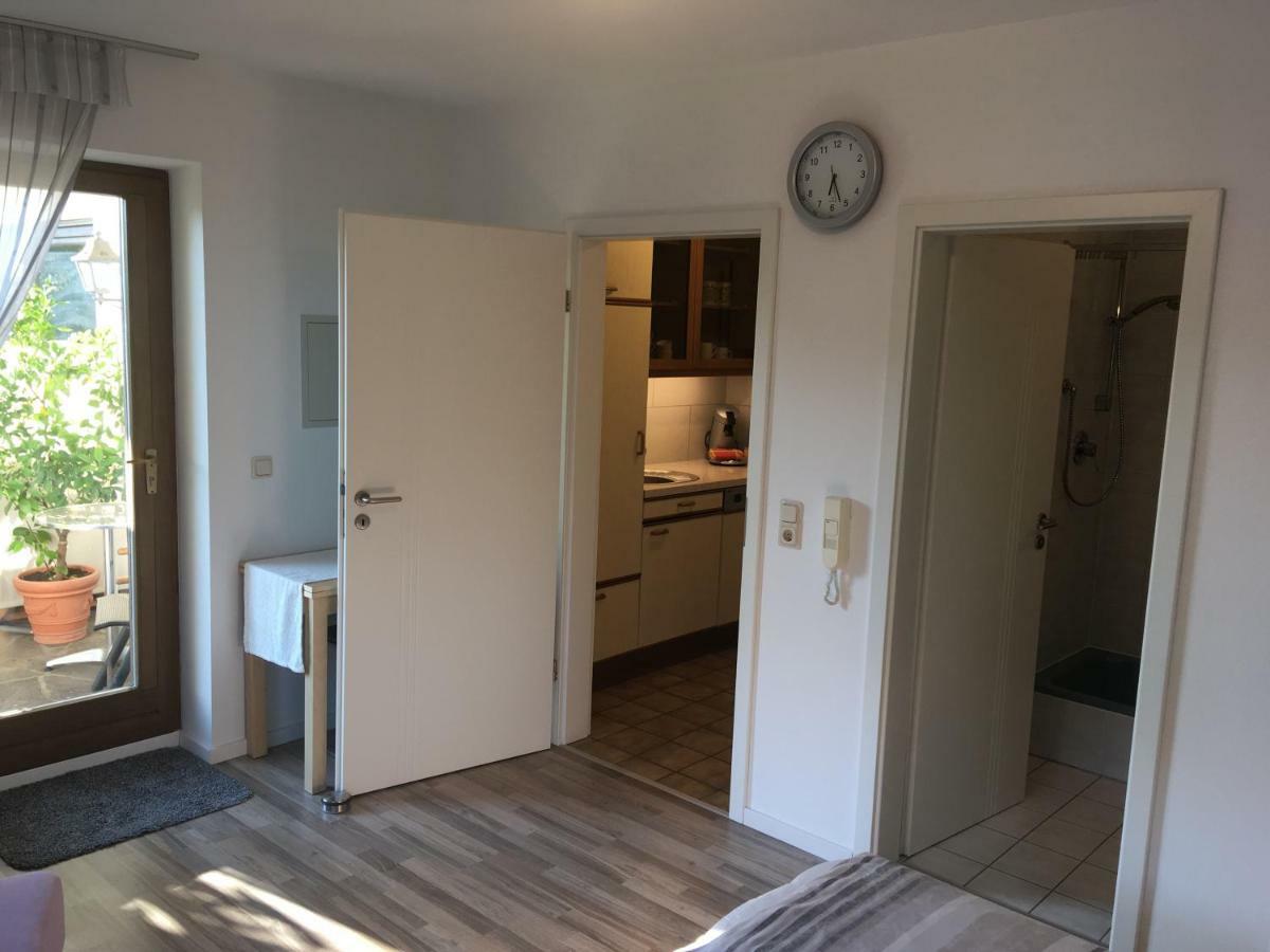 Apartment Am Stadtpark นอยมาร์คท์ อิน แดร์ โอเบอร์พฟัลซ์ ภายนอก รูปภาพ